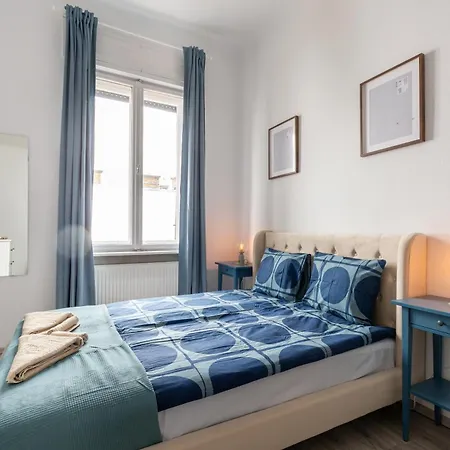 Vibrant Neighborhood Vibes Apartman Budapest