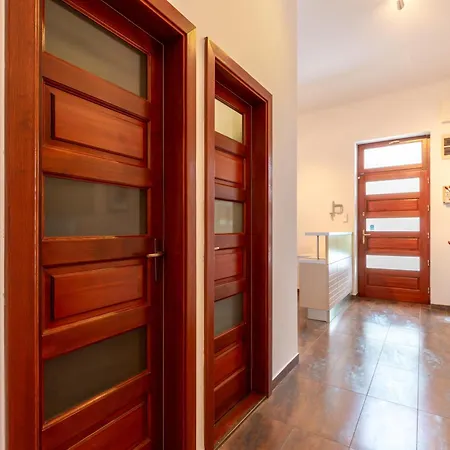 Vibrant Neighborhood Vibes Apartman Budapest